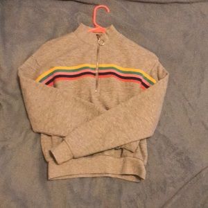 Long sleeved pullover